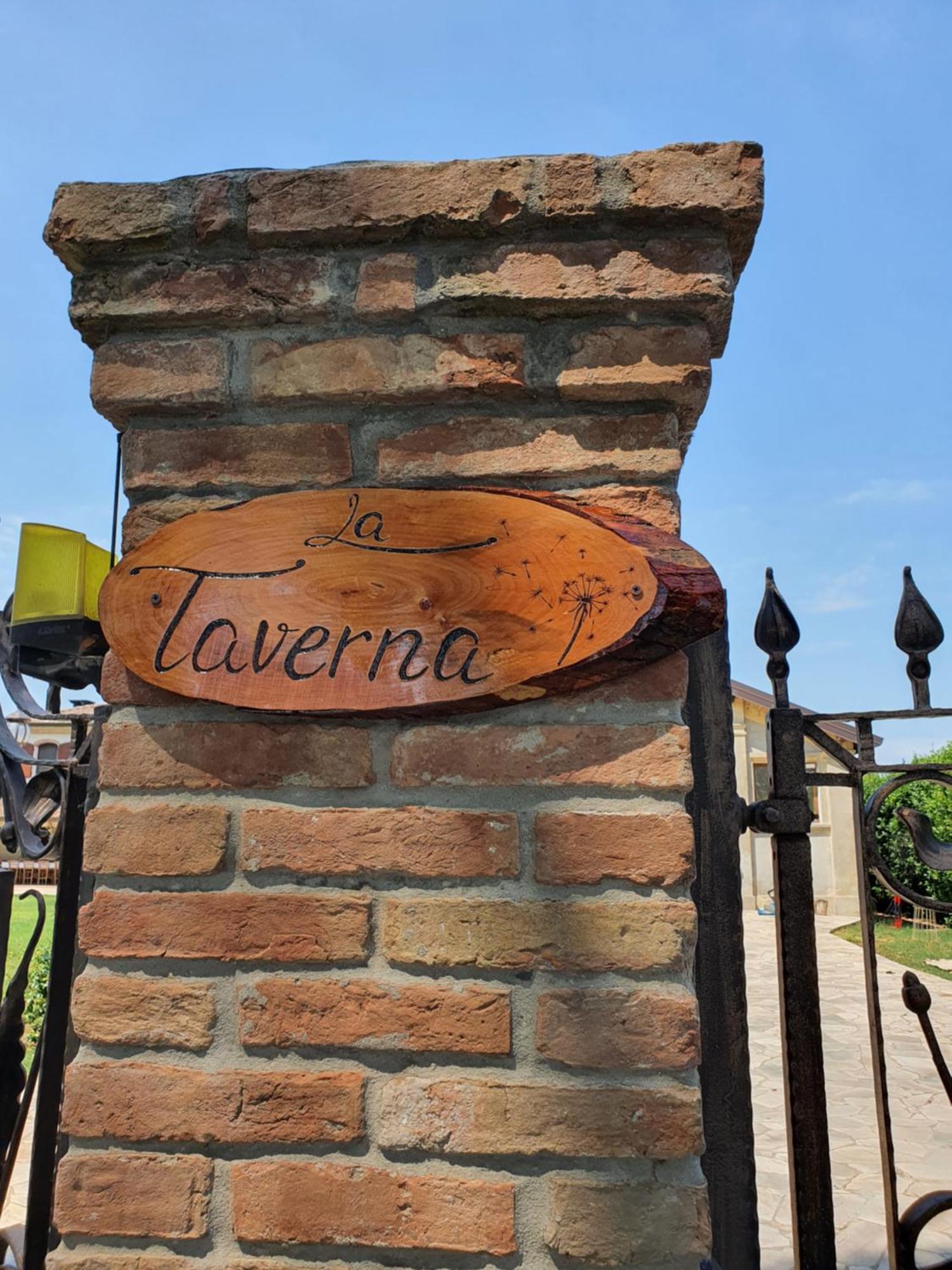 La Taverna Lejlighed Mesola Eksteriør billede